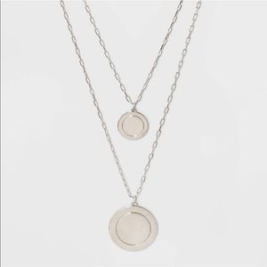 Jewelry 2pc Necklace Silver Medallion Round